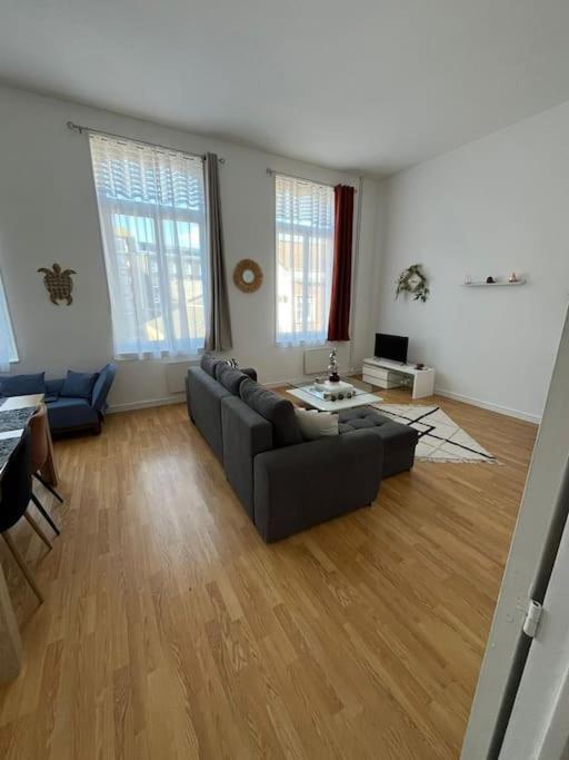 Grand Appt 6 Pers Lumineux *